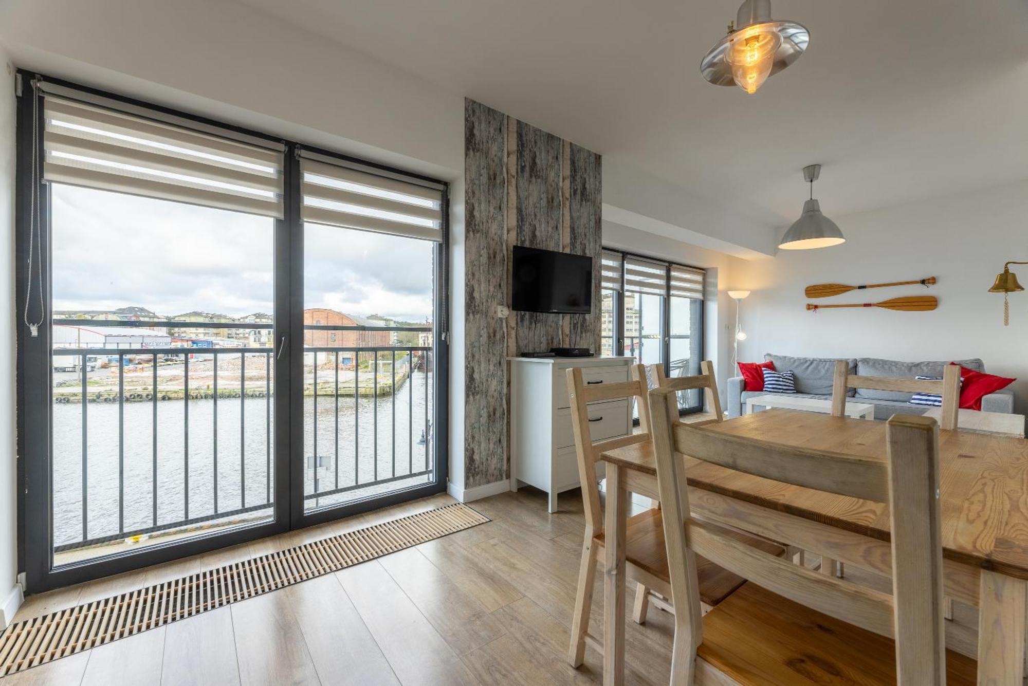 Apartamenty Baltyckie - Bulwar Portowy - Widok Na Port, Centrum, Najlepsza Lokalizacja W Ustce Ustka Exteriör bild